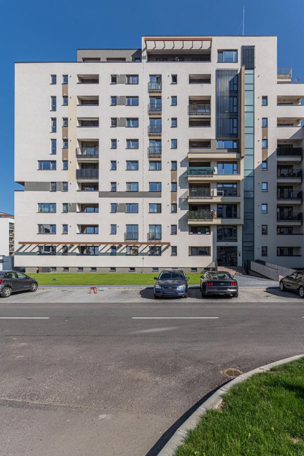Rentforcomfort Apartment Ella 2 Брашов Экстерьер фото